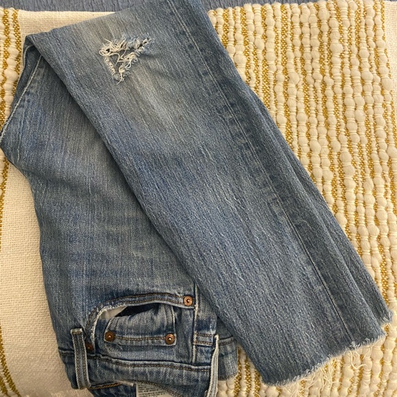 Levi’s 501 Wedgie fit - light blue wash, size 27 - Picture 3 of 3